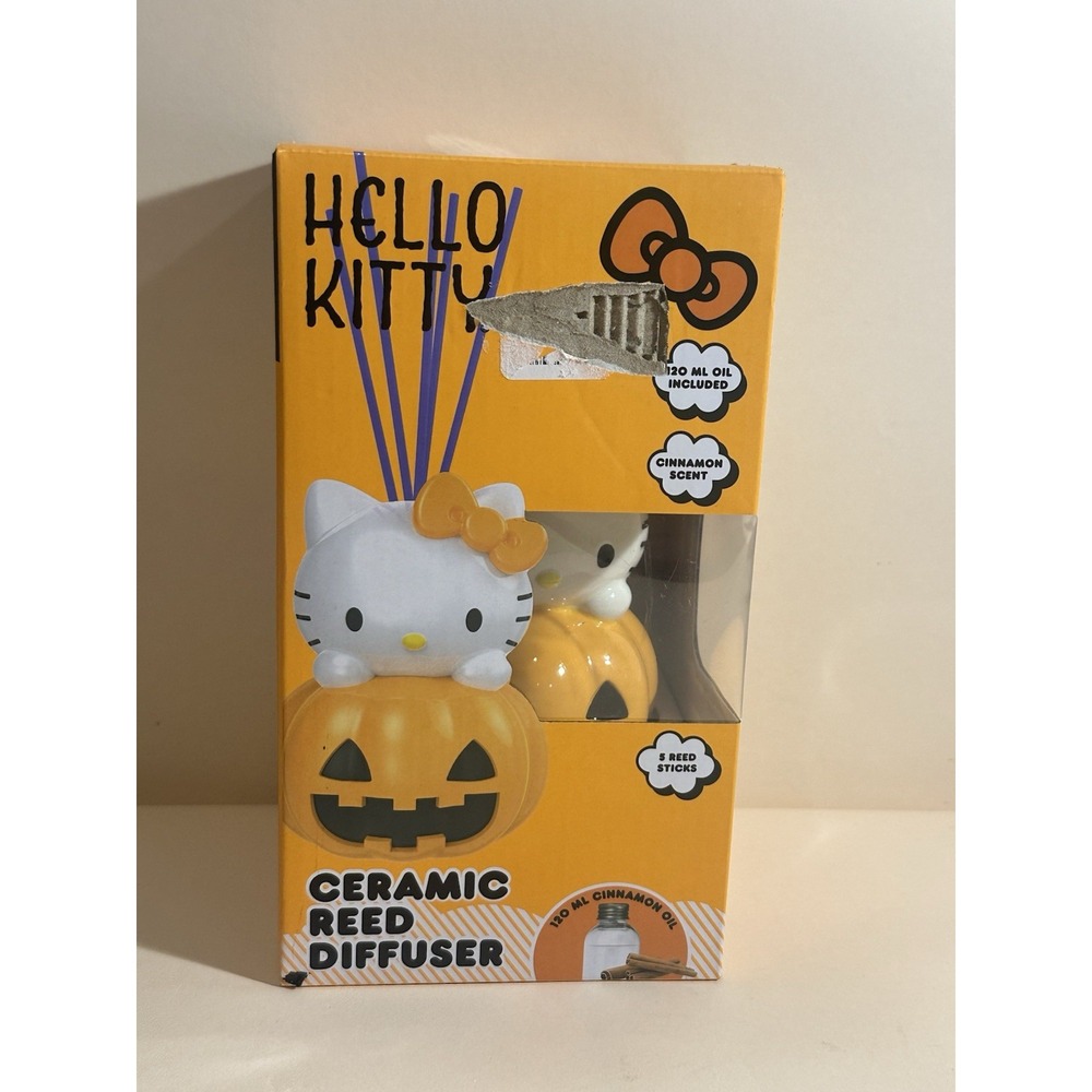 HELLO KITTY HALLOWEEN DIFFUSER •   Ceramic Reed Cinnamon‎ Scent New